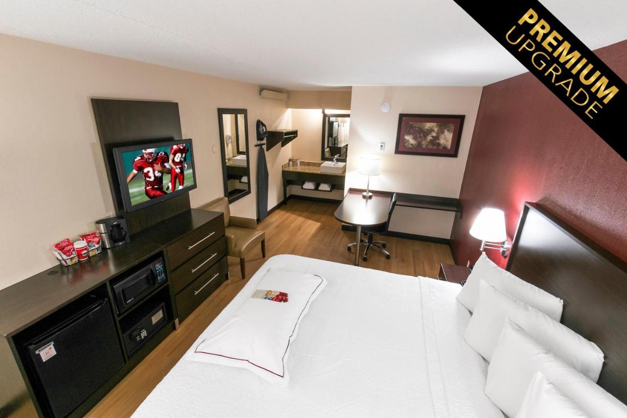 Red Roof Inn Plus+ Philadelphia Airport Essington Eksteriør bilde