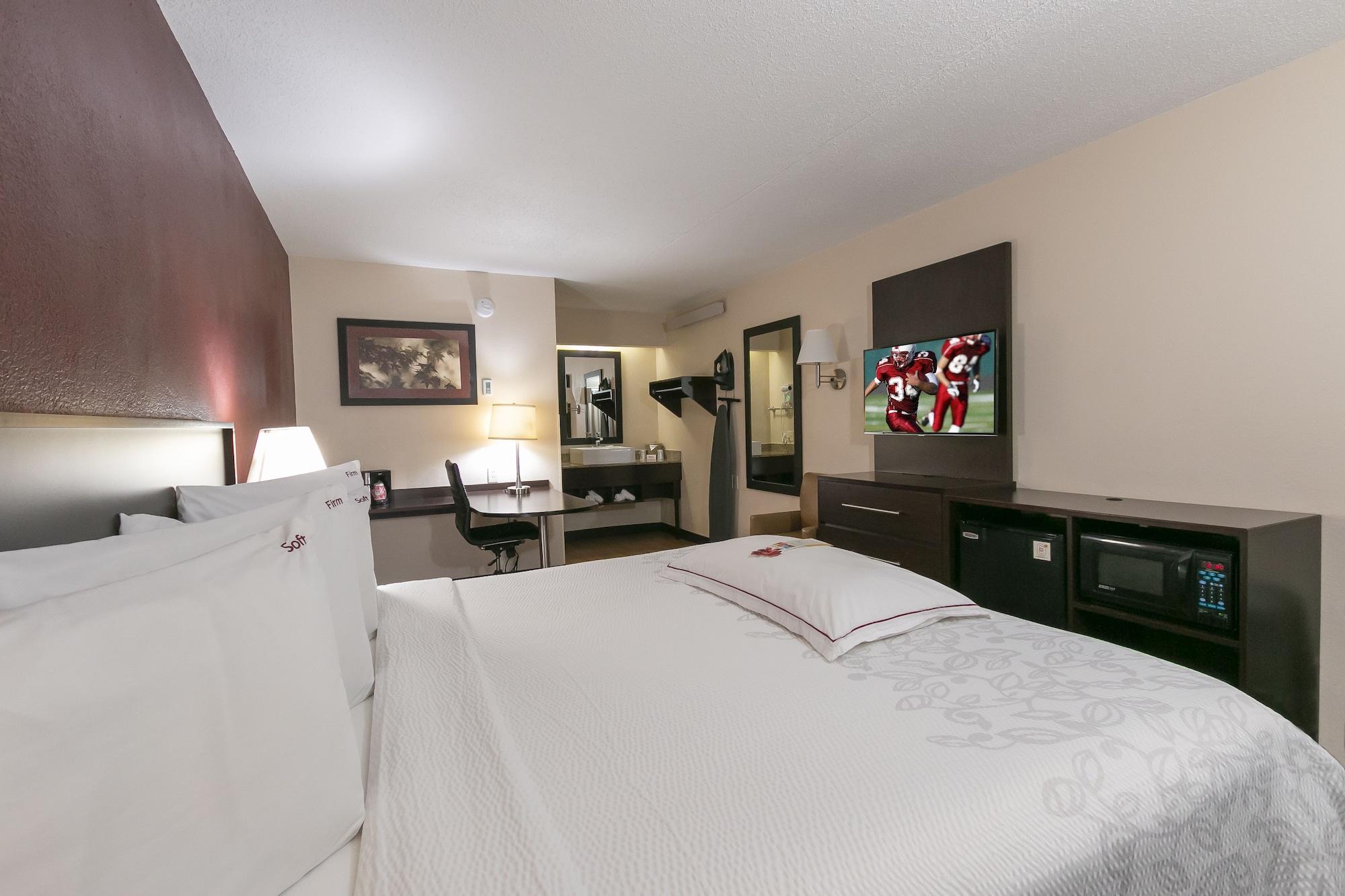 Red Roof Inn Plus+ Philadelphia Airport Essington Eksteriør bilde